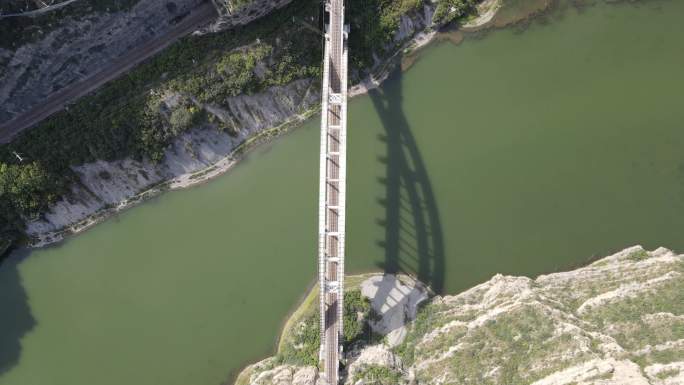 航拍北京门头沟永定河及河上亚洲第一铁路桥