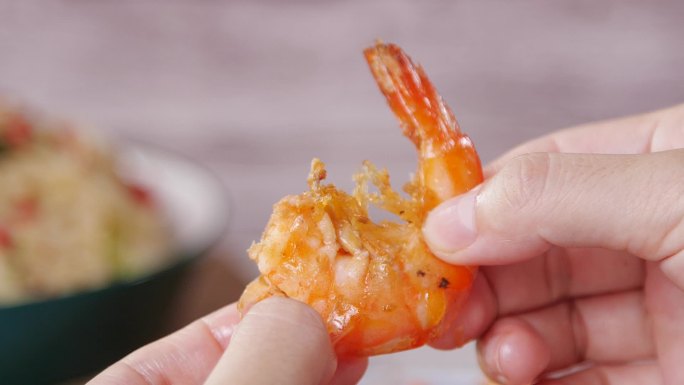 椒盐虾视频