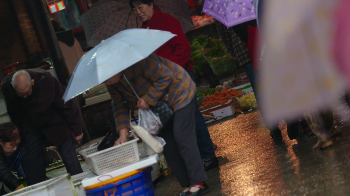 菜市场买菜买菜活鱼市场剖鱼死鱼死虾