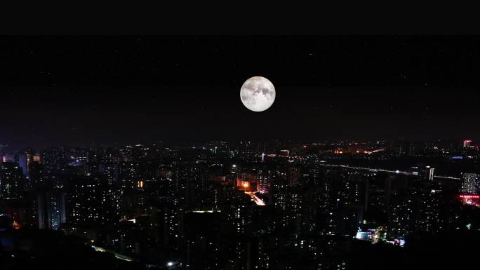 4K城市夜景月亮升起3
