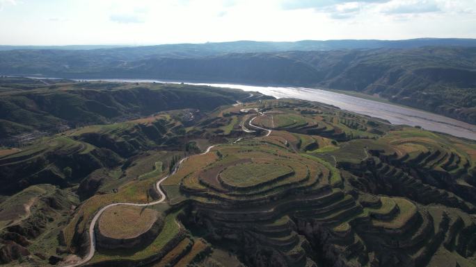 山脉丘陵黄河俯视前飞