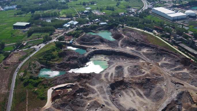 矿山采石场破坏环境