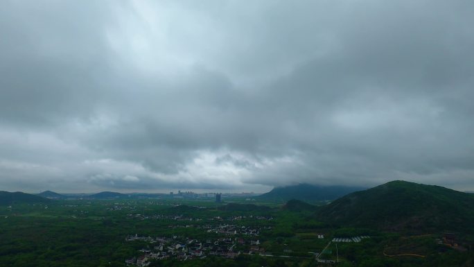 山区雨雾延时摄影