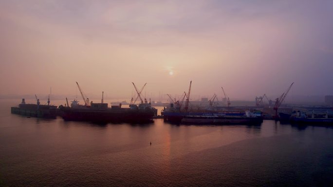 大连湾 港口 航拍夕阳实拍