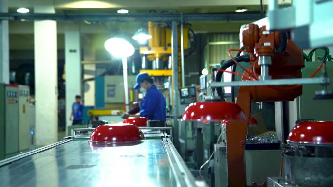 机器人制作 工厂车间 工人流水线