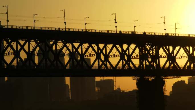 4K60P实拍夕阳下武汉长江大桥