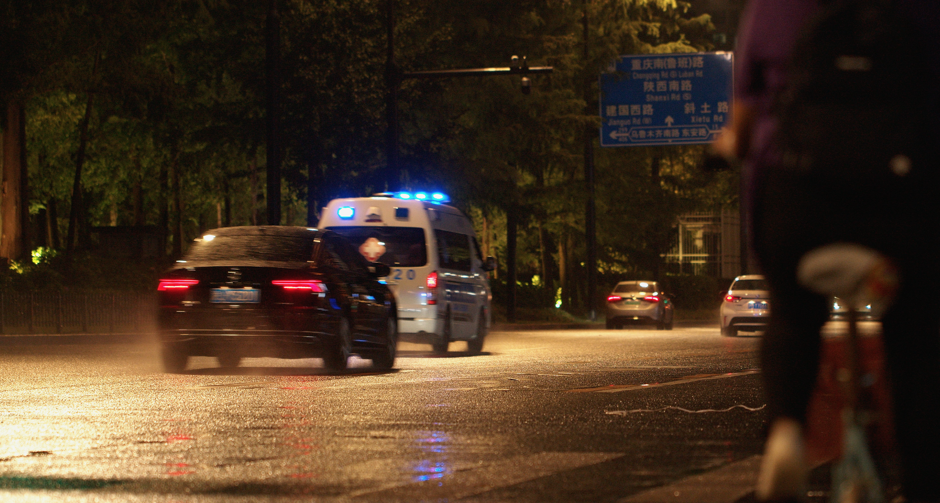夜晚救护车