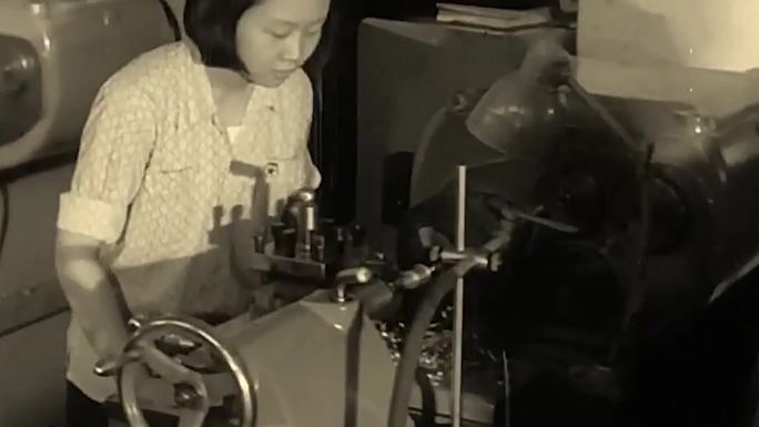 50年代上海交大物理实验课