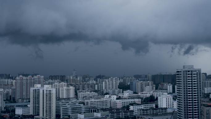 城市雨季