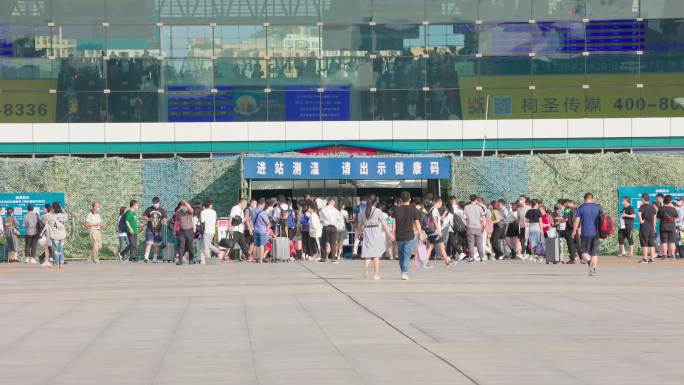 疫情下成都东站4K慢镜头