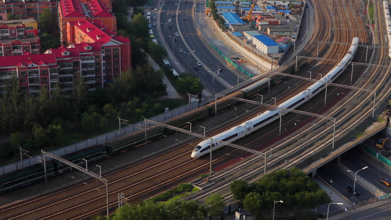 北京南站 高铁进出站 高铁穿过城市 交通