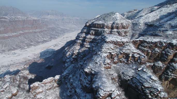 太行山大峡谷雪景航拍