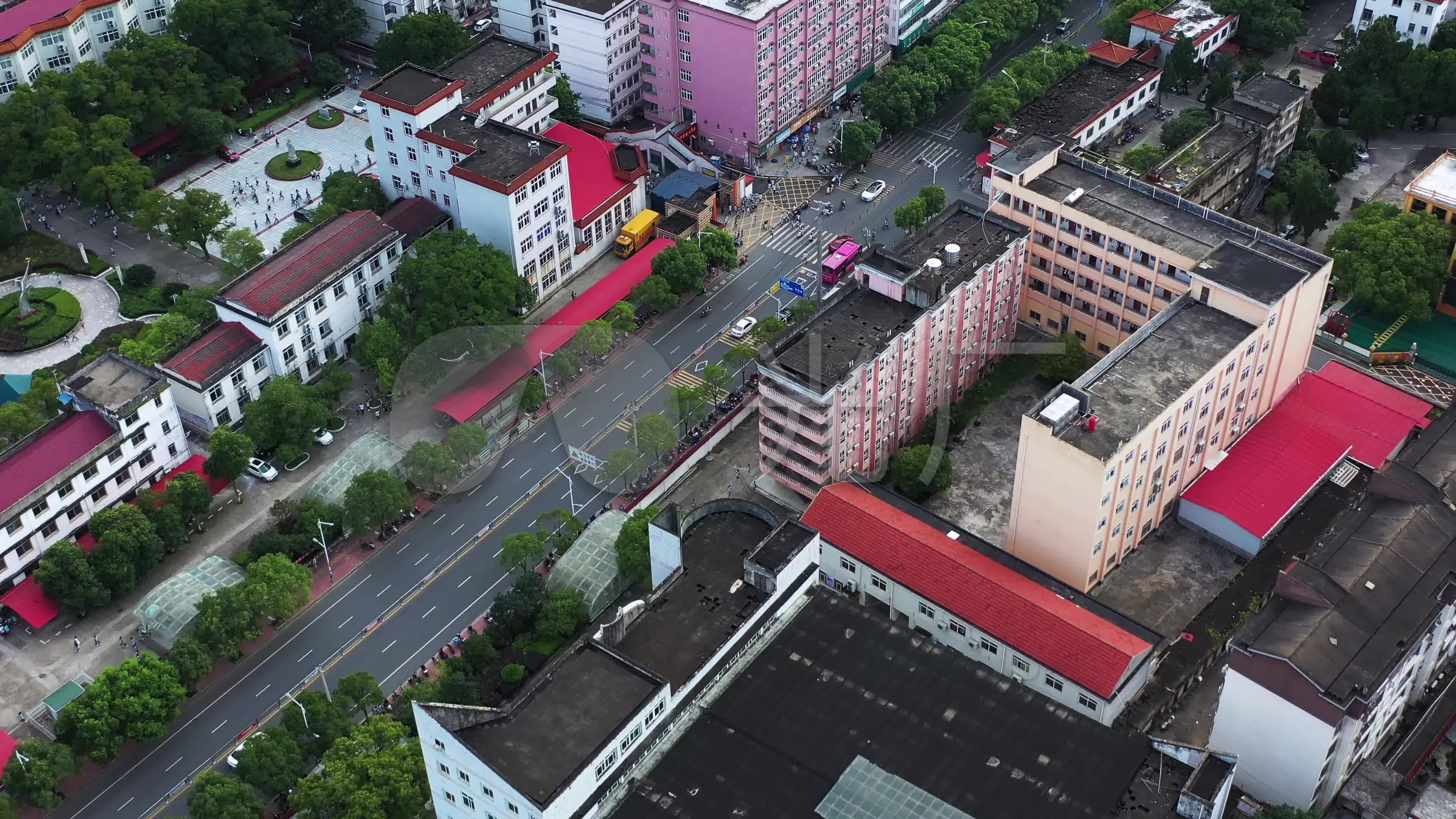 江西省泰和中学