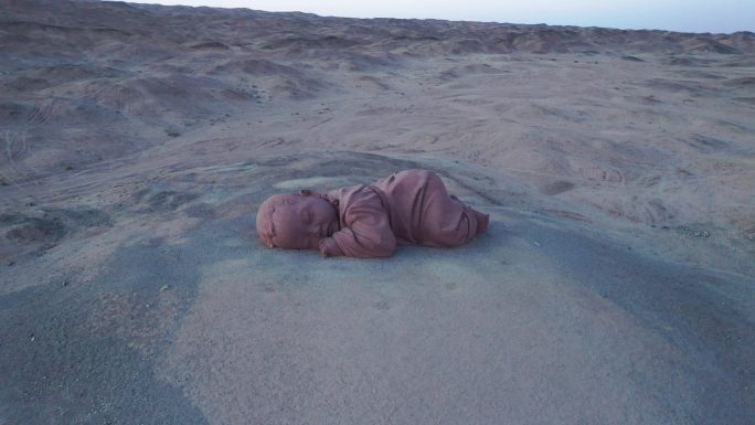 甘肃瓜州大地之子航拍环绕