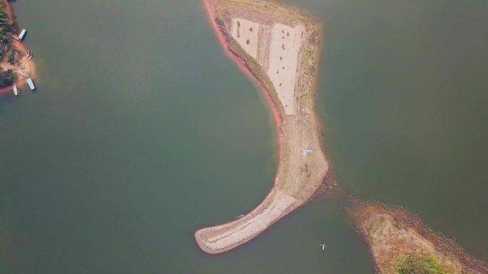 中国广西南宁的大王滩水库航拍