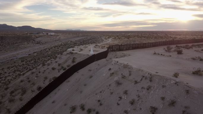 墨西哥国际边界墙宣传片