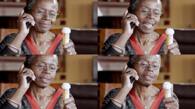 老年妇女通过电话与医生交谈