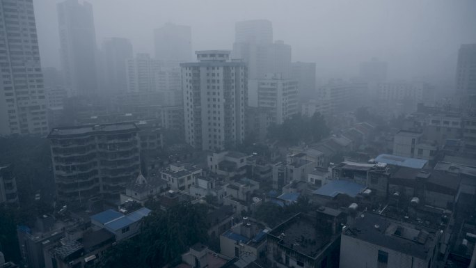 城市雨景