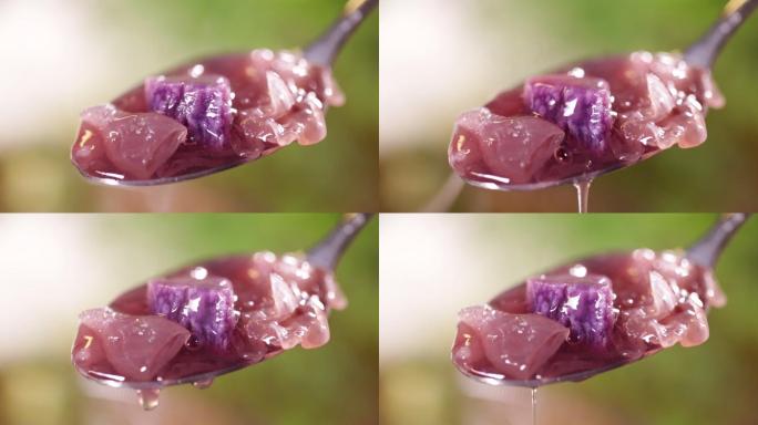 一勺紫薯银耳粥 (1)