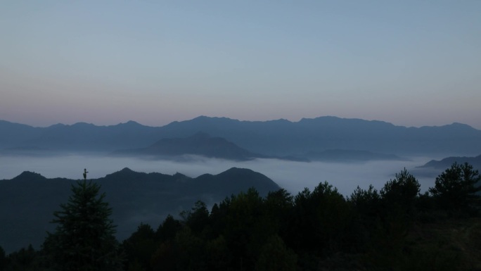 航拍高山云海（安徽牯牛降景区）