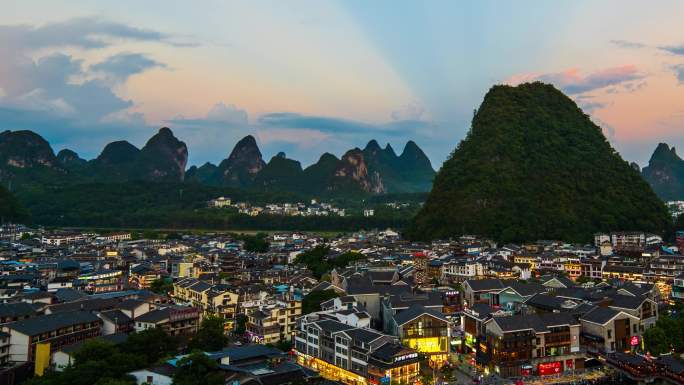 桂林阳朔县城西街夜景 日转夜延时