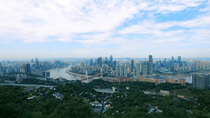 蓝天白云下的重庆城市大全景延时