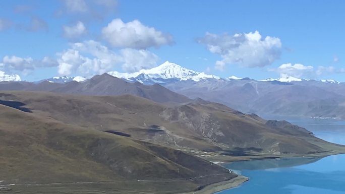 西藏羊卓雍措羊湖4k不同机位拍摄