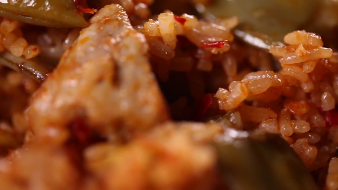 肉汤拌饭扁豆排骨焖饭 (4)
