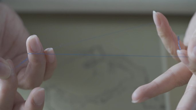 刺绣劈线掰丝手部特写动作高速100帧素材