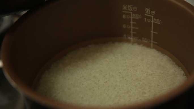 高压锅制作扁豆排骨焖饭 (2)