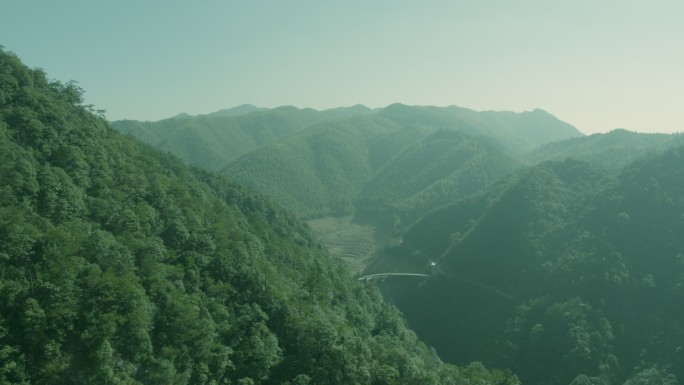 浙江丽水庆元航拍青山高山大山沟壑水库