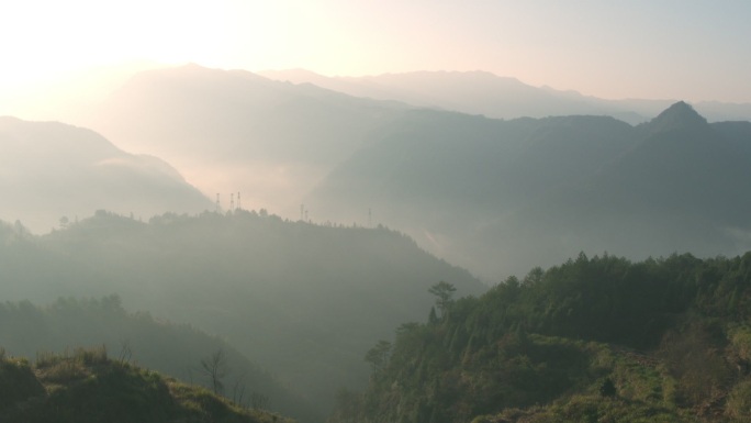 浙江丽水庆元航拍青山高山水汽氤氲