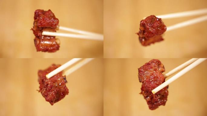 筷子夹起排骨肉 (6)