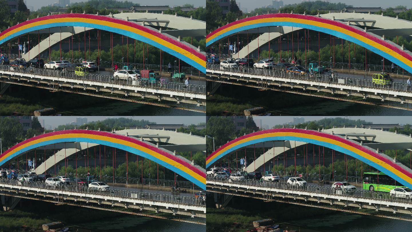 沙澧河彩虹桥来往车辆行人航拍近景