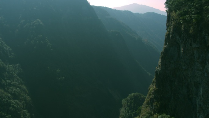 浙江丽水庆元航拍青山山川峭壁