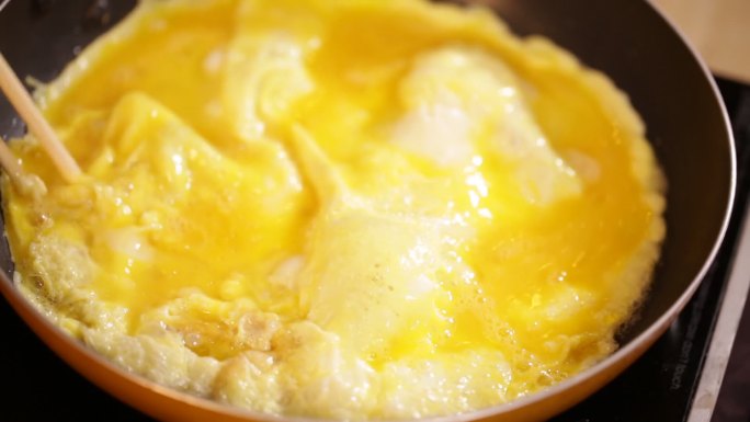 摊鸡蛋炒鸡蛋鸡蛋饼 (2)