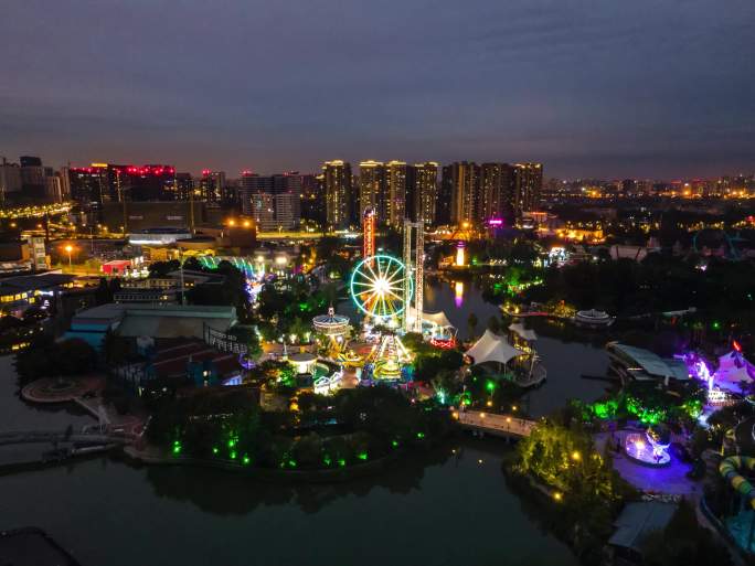 成都欢乐谷夜景延时