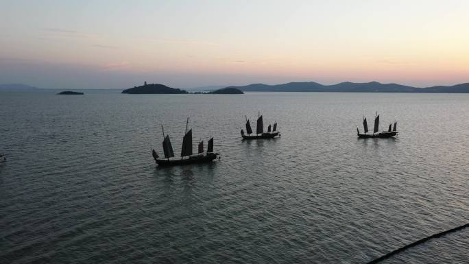 无锡太湖鼋头渚帆船