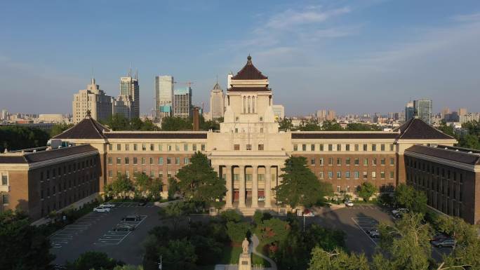 吉林大学白求恩医学院