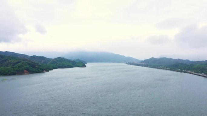 粤北飞来峡北江航拍河流自然风光