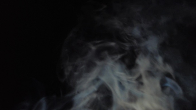 烟雾缭绕黑色背景