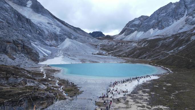 稻城五色湖航拍实景风景宣传视频