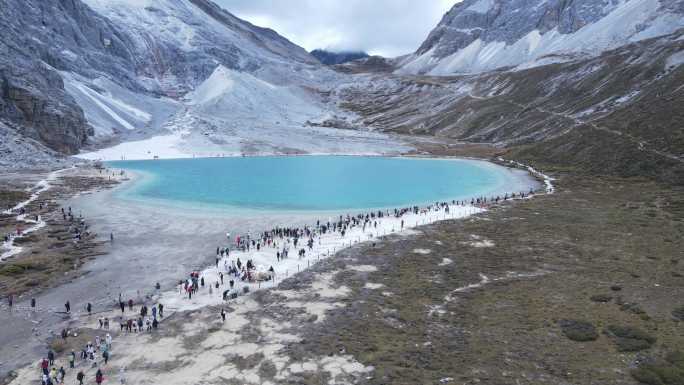 稻城亚丁牛奶湖航拍实景风景宣传视频