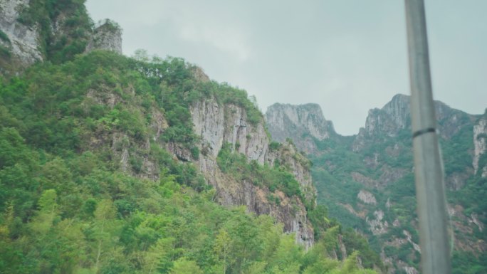 山林 山水 电线杆 浙江山水 台州 云雾