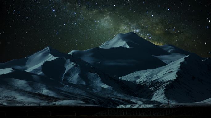 青海青藏线昆仑雪山星空