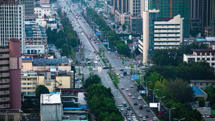 菏泽市人民丹阳路口车流延时摄影