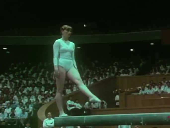 70年代体育平衡木比赛老视频