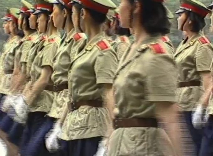 90年代成都军区女子阅兵式