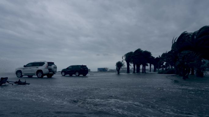 台风天看海