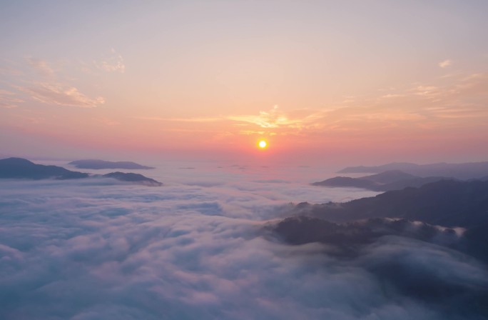 大山日出云海涌动延时素材